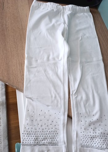 Kadın Beyaz Sade Suni Kumaşlı Pantolon - Görsel 3