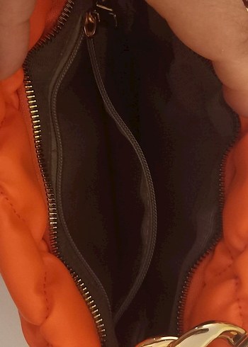 Diğer Zincir Detaylı Turuncu Kadın Çanta