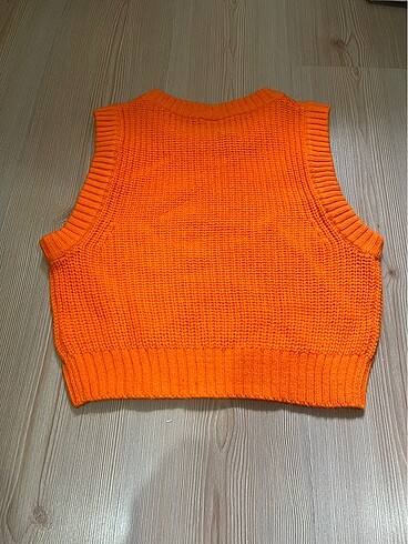 H&M Crop süveter