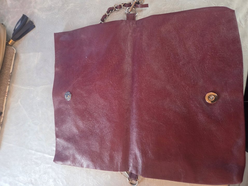 Bordo Yılan Desenli Zincir Detaylı Kadın El Zinciri - Görsel 2