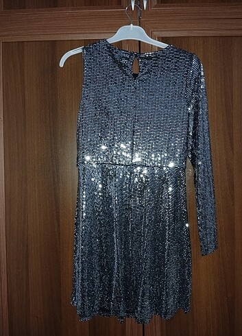 Zara Zara gece elbisesi 