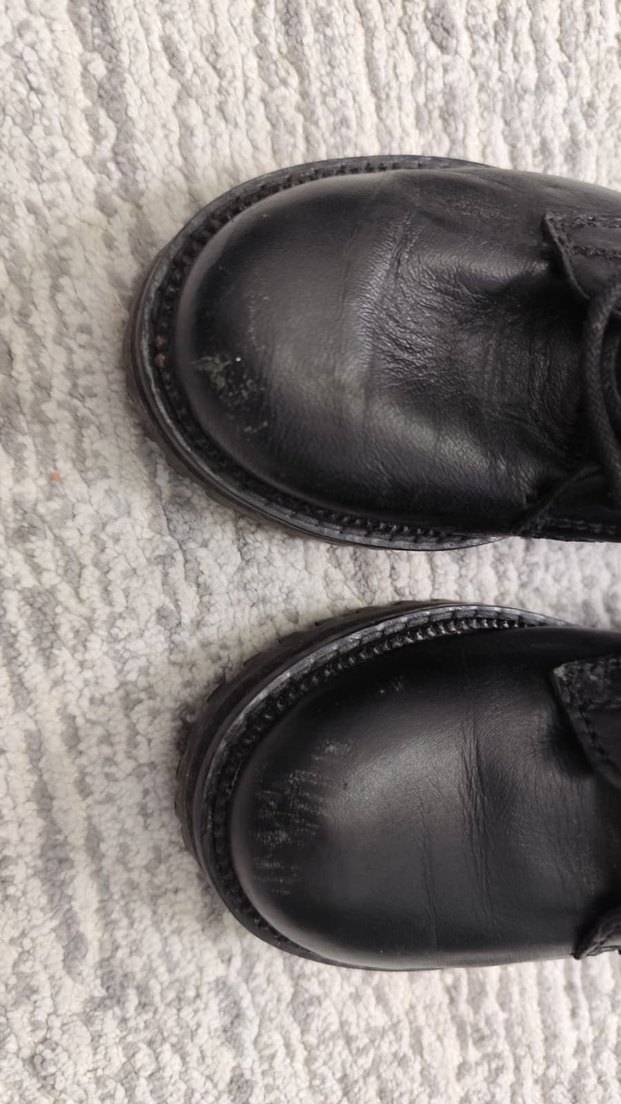 Zara Marka Siyah Deri Fermuarlı Bot - Görsel 3