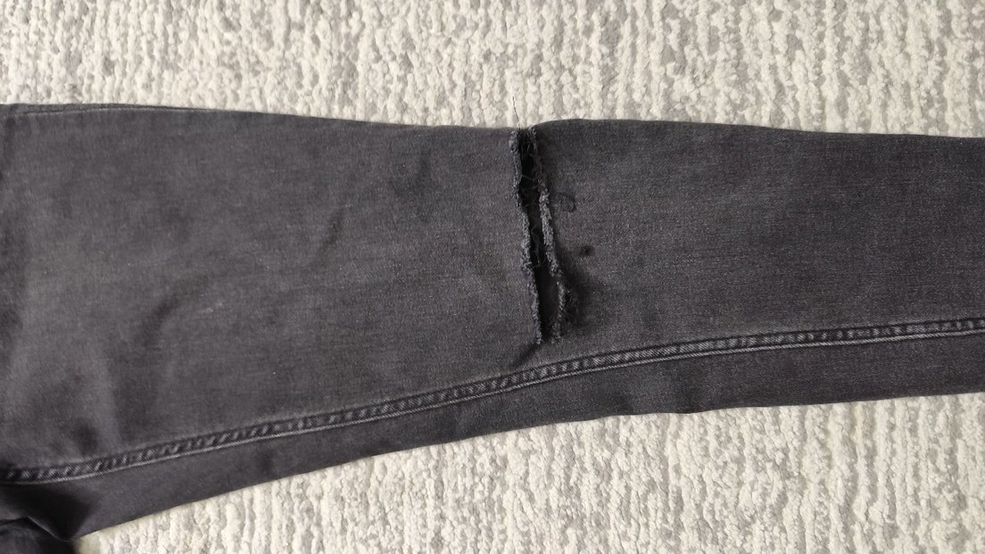 H&M Marka Diz Yırtık Detaylı Gri Kadın Denim Pantolon - Görsel 2