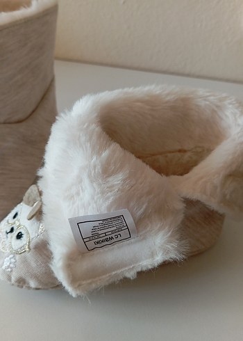 Kız Çocuk Bej Nakışlı Sıcak Ev Terliği - Görsel 2