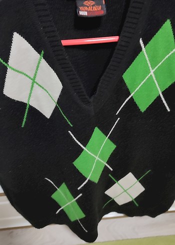 Yeşil Desenli V Yaka Örme Süveter - Görsel 3