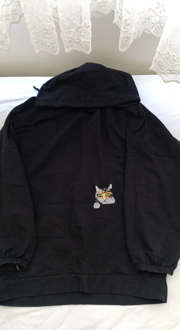 Kapüşonlu Siyah Baskılı Kadın Ceket - Görsel 2