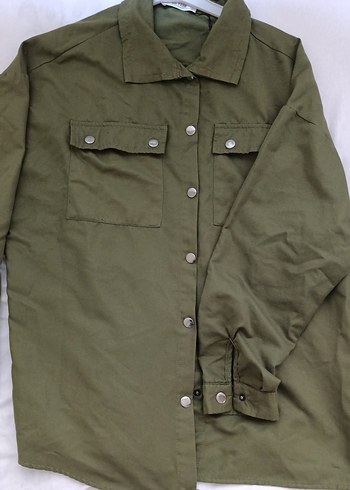 Düğmeli Uzun Kollu Haki Keten Gömlek - Görsel 2