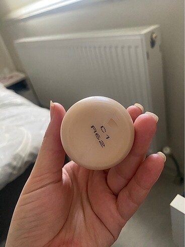 MAC Mac face and body