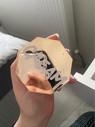 Fenty beauty bronzer