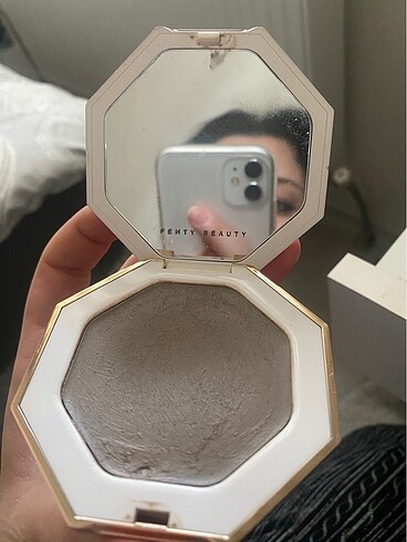 Beden Fenty beauty bronzer
