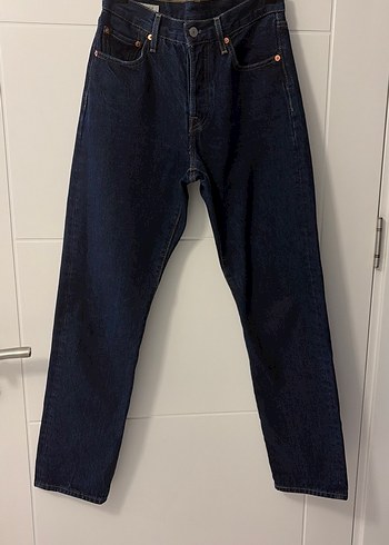 Levis Jean 501 W 25 L 30