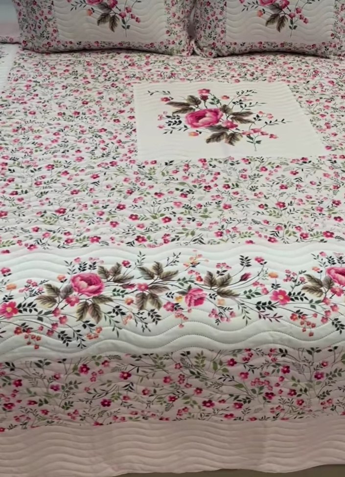Beyaz Çiçek Desenli Yatak Örtüsü - Görsel 4