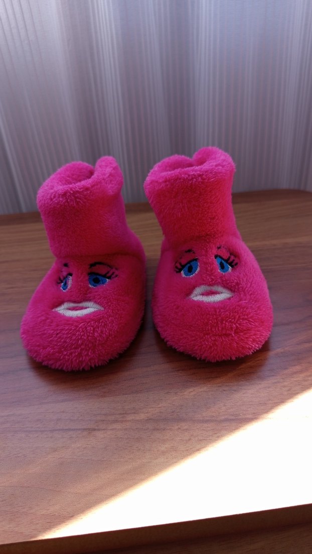 Kız Çocuk Renkli Nakışlı Sıcak Ev Terliği - Görsel 2