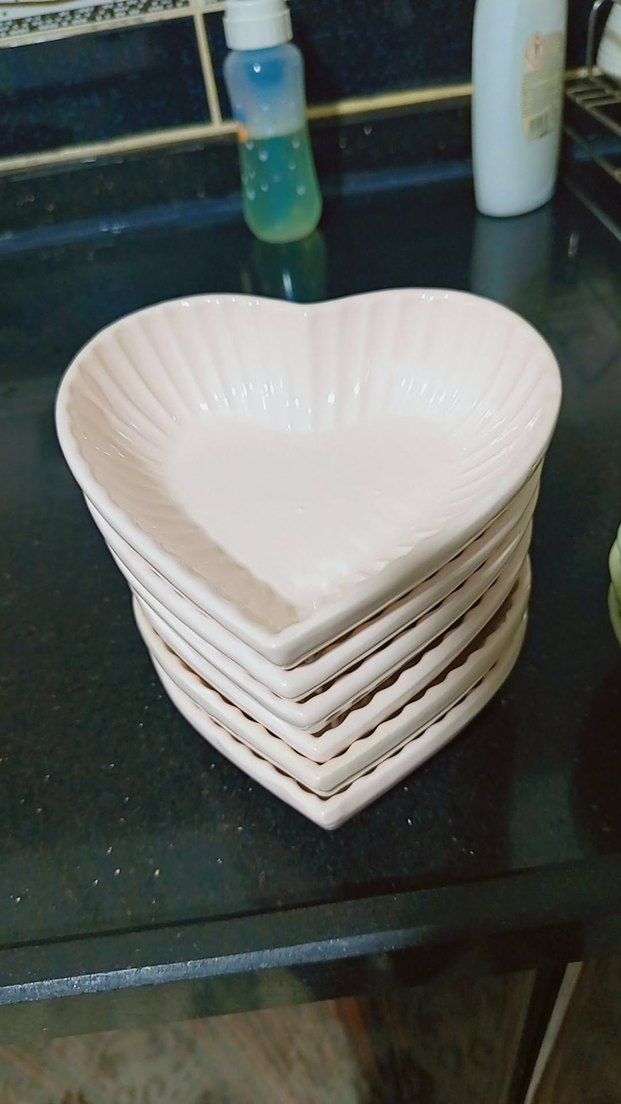 Kalp Şeklinde pembe ve Yeşil Tabak Seti - Görsel 2