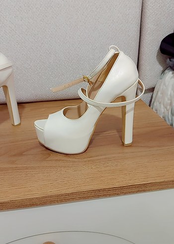 Beyaz Platform Topuklu Kadın Abiye Ayakkabı - Görsel 2