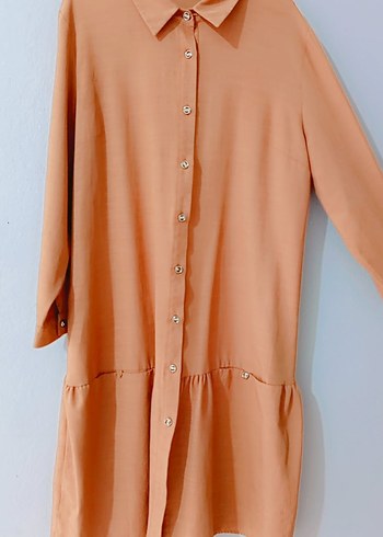 Bej Uzun Kollu Düğmeli Kadın Tunik - Görsel 2