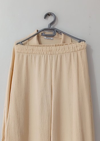 krem rengi takım - Görsel 4