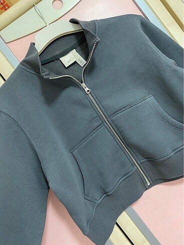 H&M H&M crop hırka