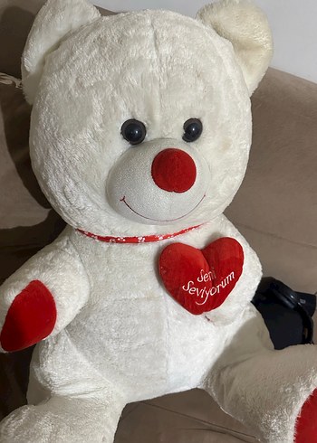 Kırmızı Detaylı Beyaz Peluş Ayıcık - Görsel 2