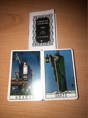 Beden Klasik Tarot Kartları