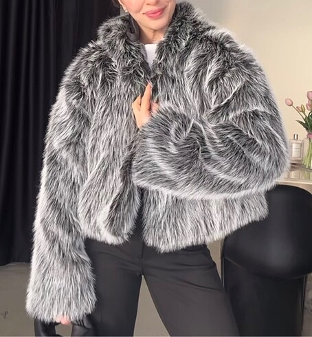 Zara kürk