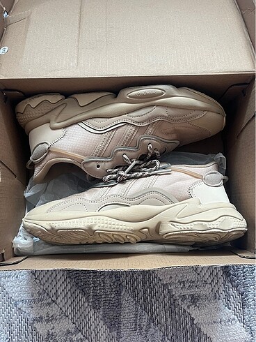 Adidas Ozweego