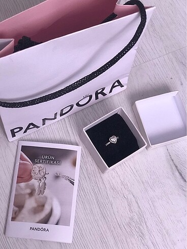 Pandora kalpli yüzük