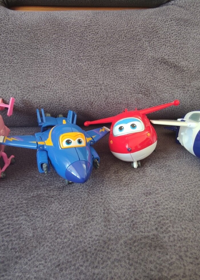 Harika Kanatlar oyuncak dönüşen oyuncak set 4 adet - Görsel 2