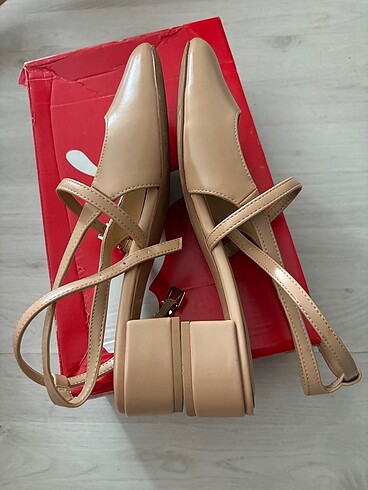 38 Beden camel Renk H&M sandalet