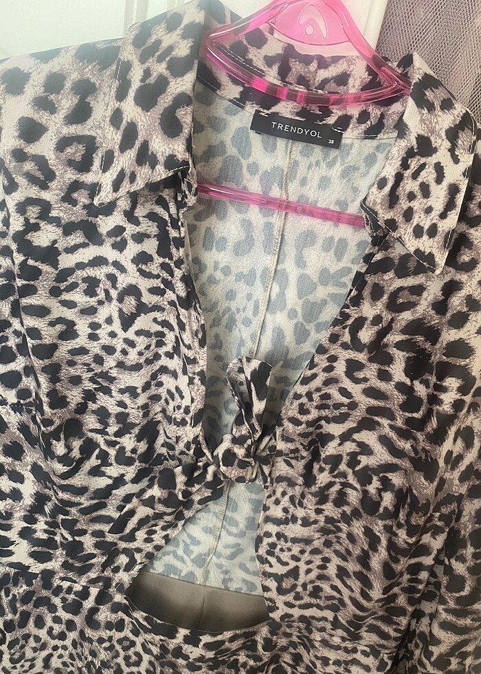 Leopar desenli kısa Çan  elbise - Görsel 4