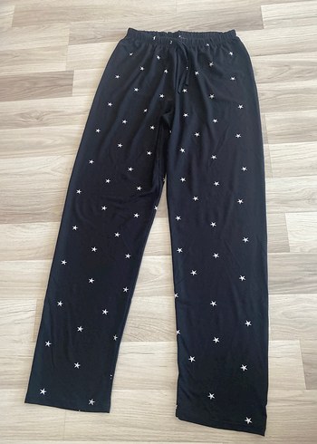 Siyah pijama altı