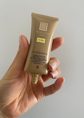 Estée Lauder Double Wear Light Fondöten 17-1W1 - Görsel 4