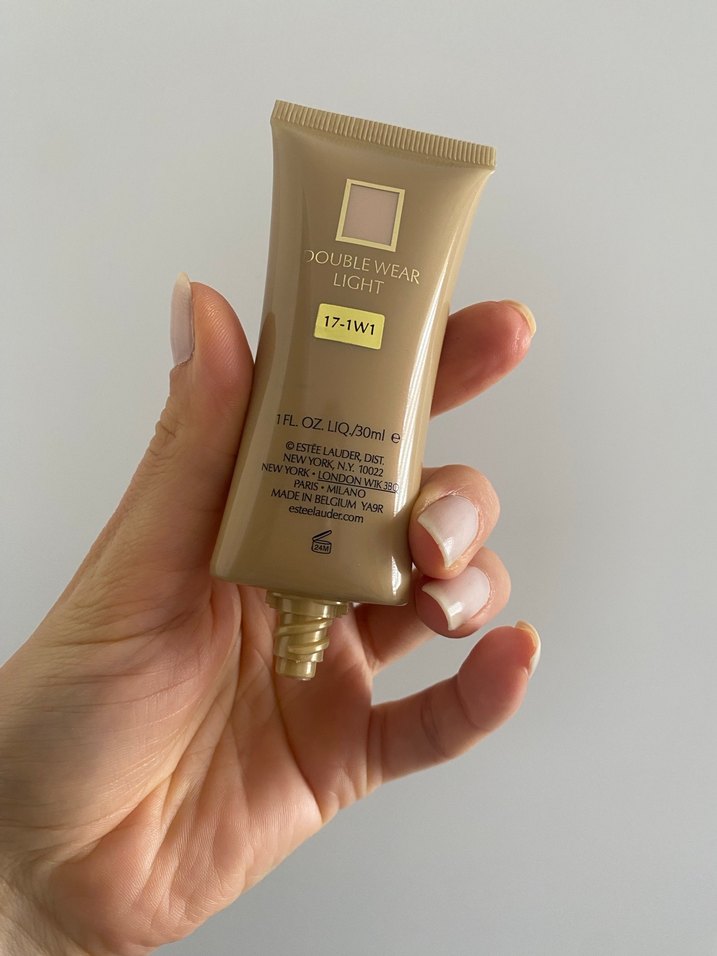 Estée Lauder Double Wear Light Fondöten 17-1W1 - Görsel 4