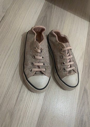 Kız Çocuk simli convers