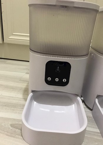 Beyaz Otomatik kedi mama kabı - Görsel 2