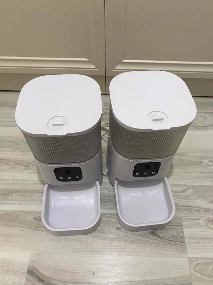 Beyaz Otomatik kedi mama kabı - Görsel 5