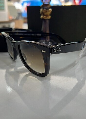 Beden RAYBAN GÜNEŞ GÖZLÜĞÜ