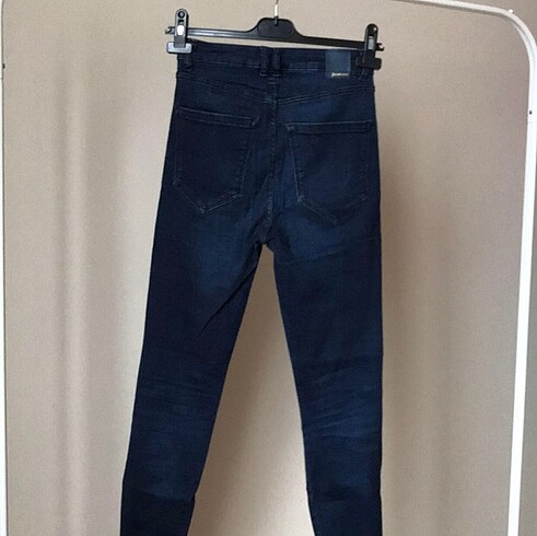 Stradivarius Stradivarious likralı skinny jean