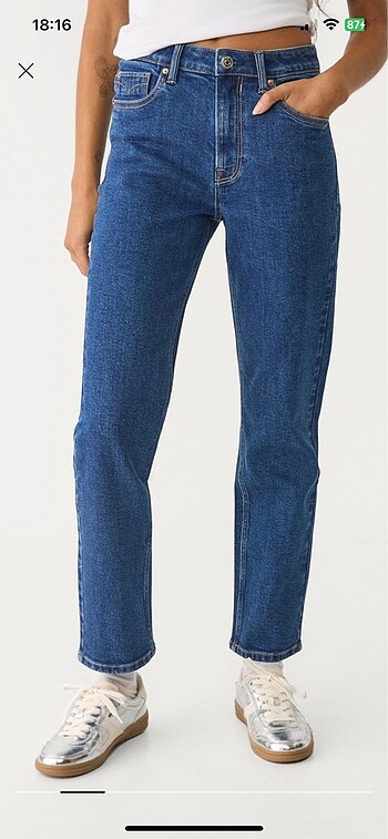 Stradivarius 1465 Slim Mom Jean