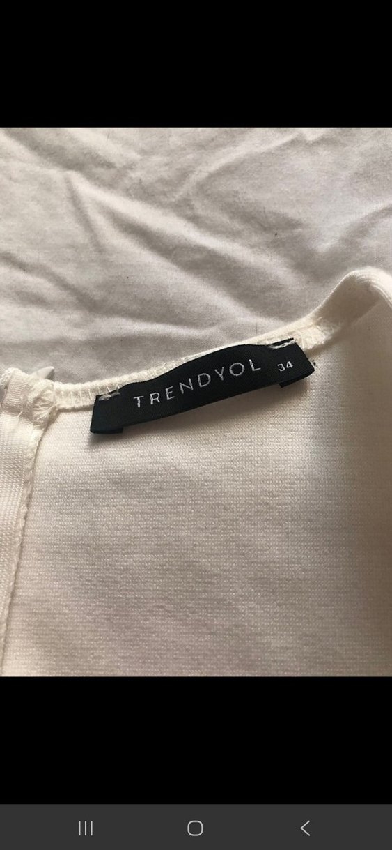 Kalp Yaka Uzun Kollu Beyaz Kadın Bluz - Görsel 3