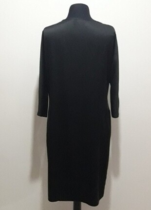 40 Beden siyah Renk İpek elbise
