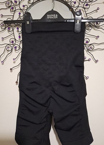 Siyah Şortlu Korse - Görsel 2