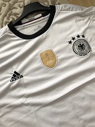 Forma 4XL