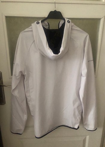 Nike Beyaz Fermuarlı kadın eşofman üst - Görsel 3