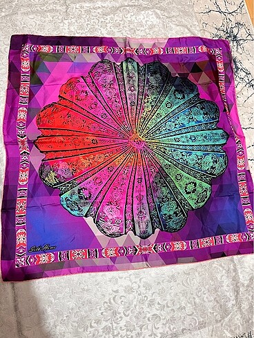 Beden Silk home ipek eşarp