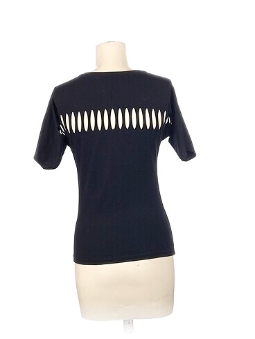 m Beden Philipp Plein T-shirt %70 İndirimli.