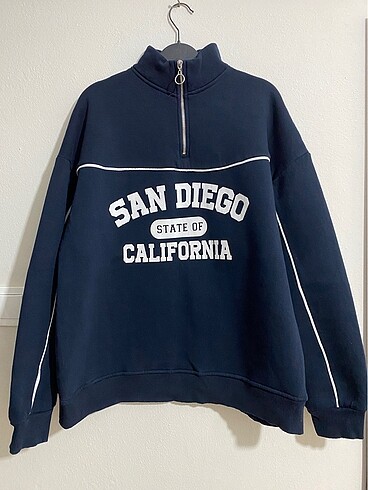Lacivert Yazı Baskılı Sweatshirt