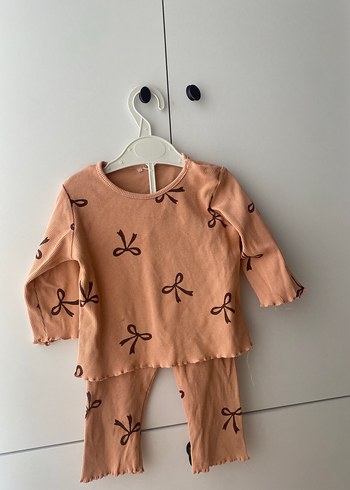 Uzun Kollu Nakışlı Dantelli Pembe Bebek Kız Takımı - Görsel 6