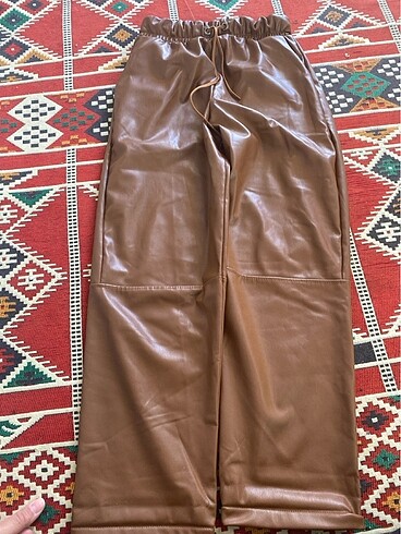 Deri pantolon
