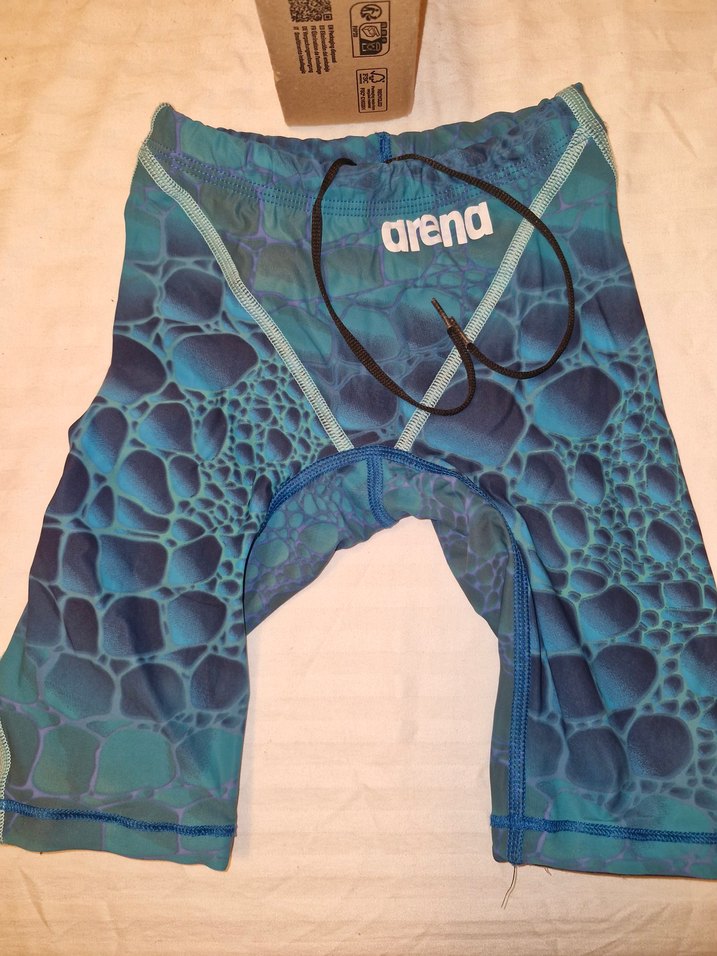 Arena yariş mayosu 10-11 yaş - Görsel 2